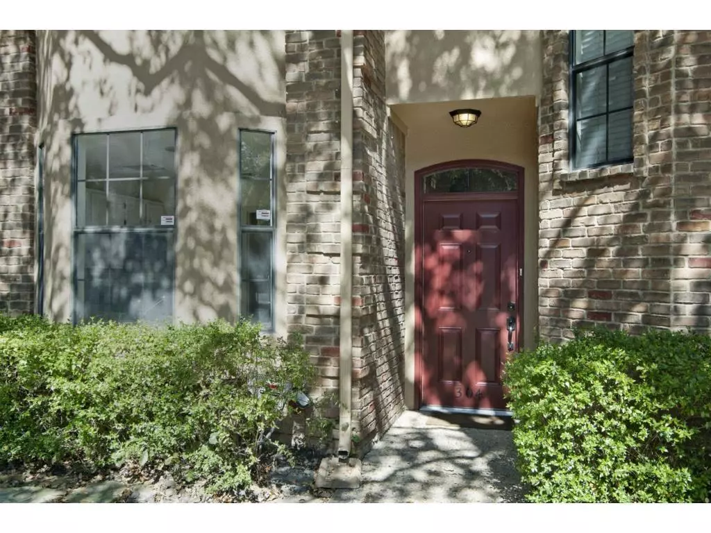 Dallas, TX 75219,4307 Gilbert Avenue #304