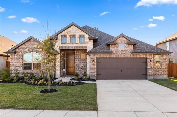 3748 Topeka Trail,  Heartland,  TX 75126