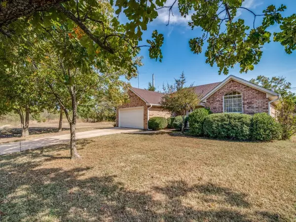 Greenville, TX 75402,9609 La Rochelle Drive