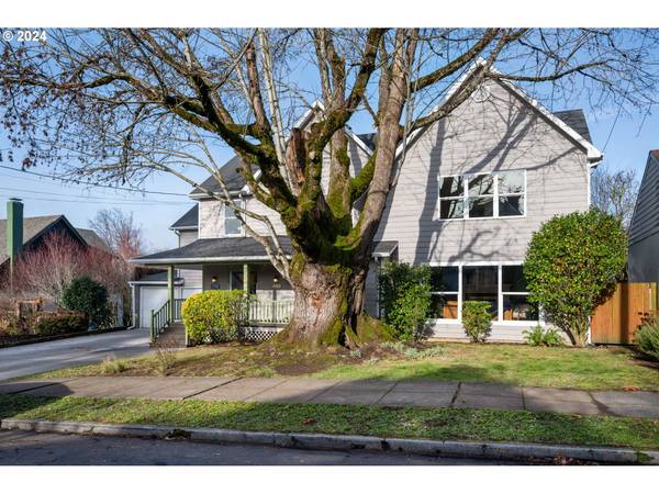 5725 SE YAMHILL ST, Portland, OR 97215