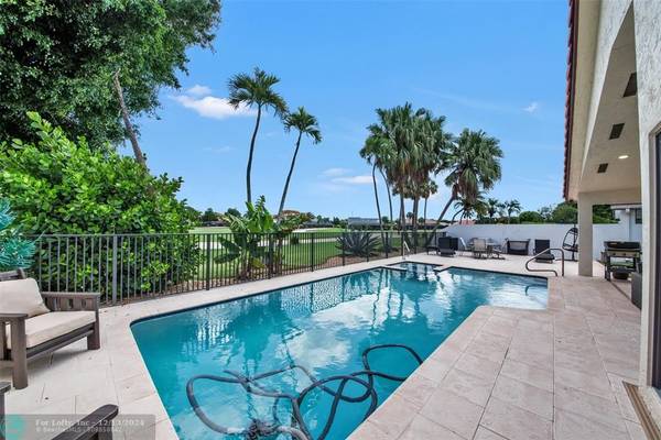 Boca Raton, FL 33428,10271 Sunset Bend Dr