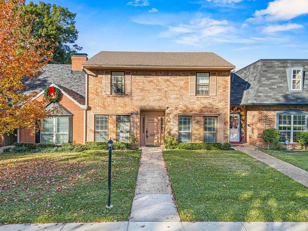 3765 Weeburn Drive, Dallas, TX 75229