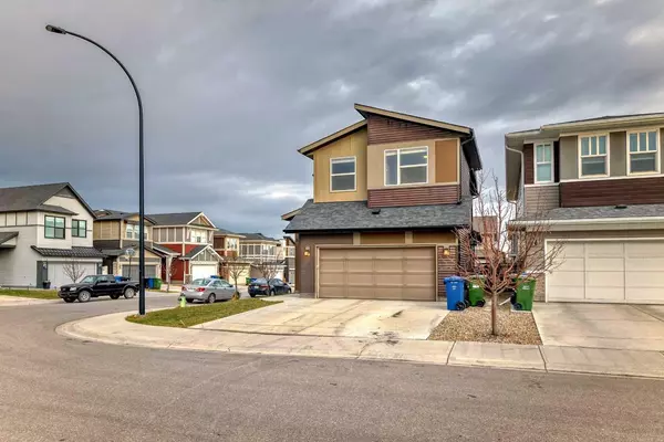 Calgary, AB T3P 0X2,56 Howse MNR NE