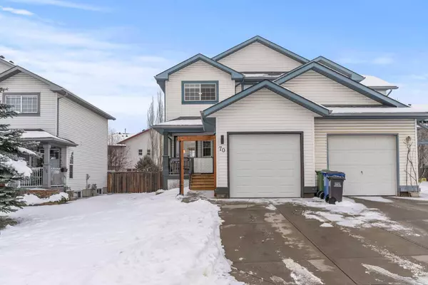 70 West Terrace RD, Cochrane, AB T4C 1S5