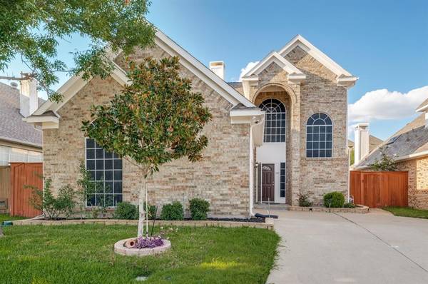 772 MARBLE CANYON Circle, Irving, TX 75063