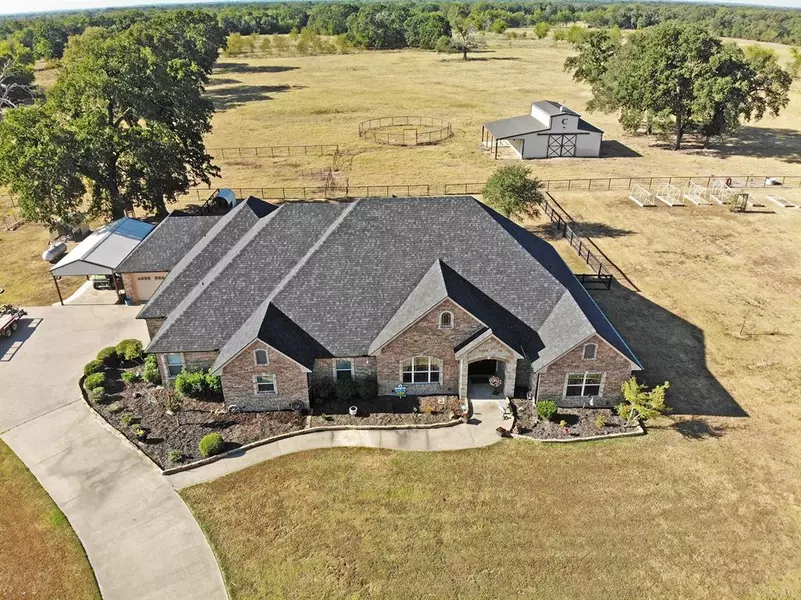 455 County Road 1138, Cumby, TX 75433