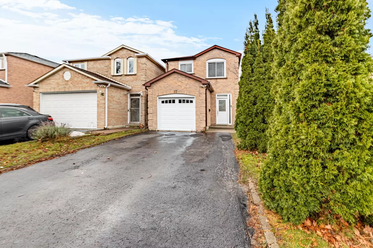 Markham, ON L3R 7G8,37 Digby CRES