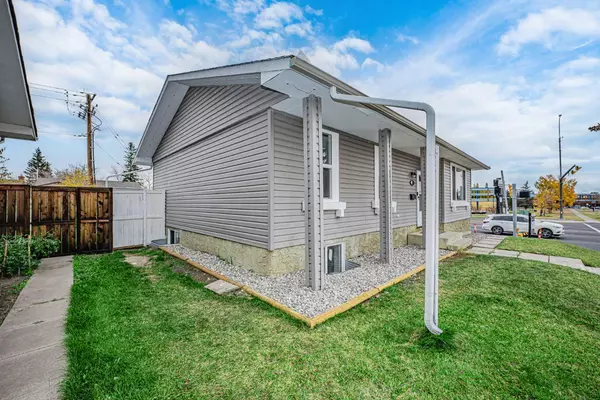 Calgary, AB T1Y 1E2,5224 26 AVE NE