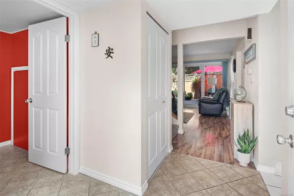 Central Saanich, BC V8M 1K3,1184 Clarke Rd #14