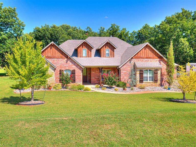 15323 Falling Water, Luther, OK 73054