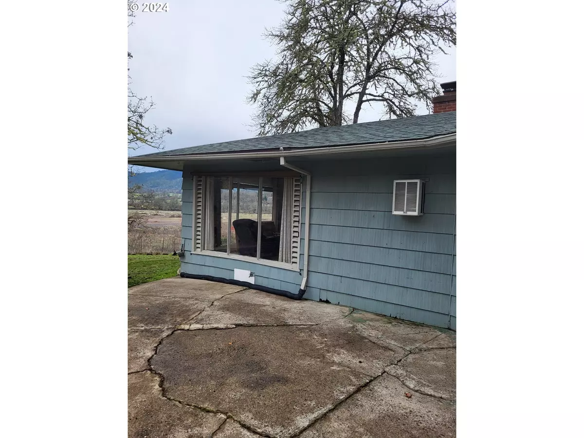 Canyonville, OR 97417,Address not disclosed