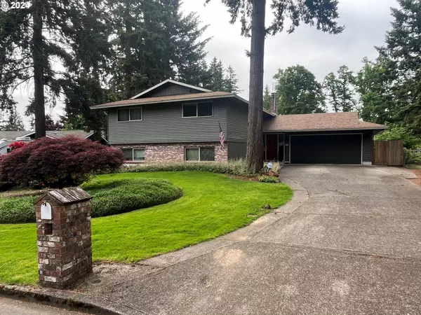 6520 Chessington LN, Gladstone, OR 97027