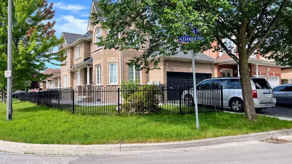 Milton, ON L9T 7C4,298 Alexander Cres UPPER APT N/A