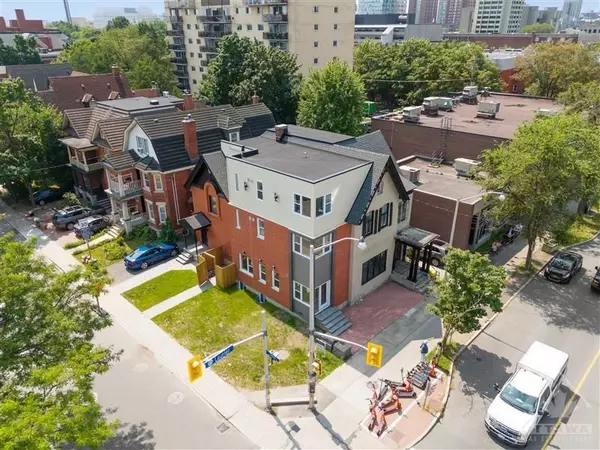 Lower Town - Sandy Hill, ON K1N 6P1,238 LAURIER AVE E