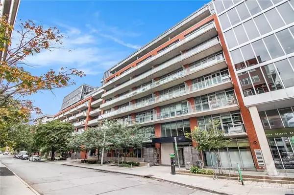 340 MCLEOD ST #641, Ottawa Centre, ON K2P 1A4