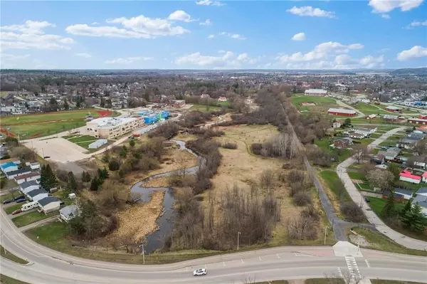 00 BARNET BLVD, Renfrew, ON K7V 2L9