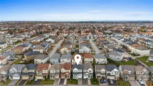 Kanata, ON K2M 0J7,321 MEADOWBREEZE DR