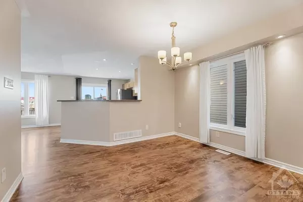 Barrhaven, ON K2J 0K5,1601 HAYDON CIR