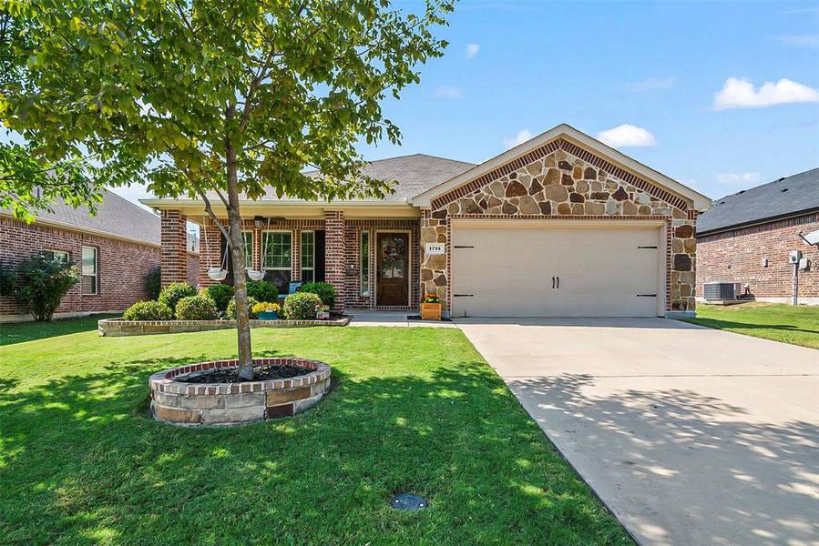 1714 Cattleman Street, Van Alstyne, TX 75495