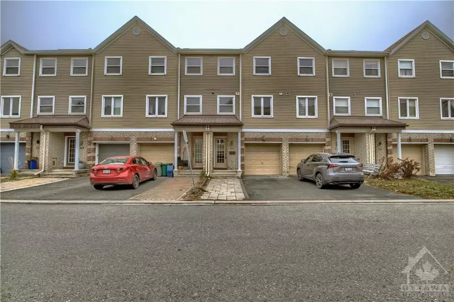 445 SADAR, Barrhaven, ON K2J 0C8