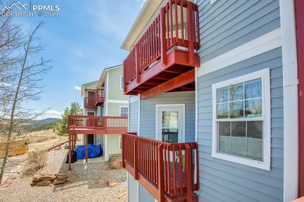 Cripple Creek, CO 80813,120 Whalen AVE #34