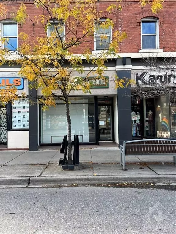 Ottawa Centre, ON K2P 1X1,220 BANK ST