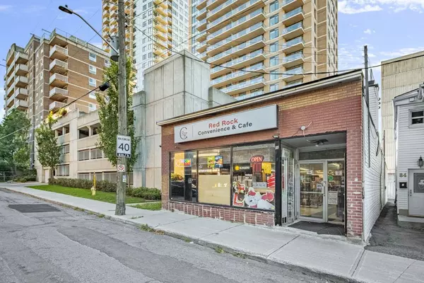 West Centre Town, ON K1Y 4M2,86 FORWARD AVE