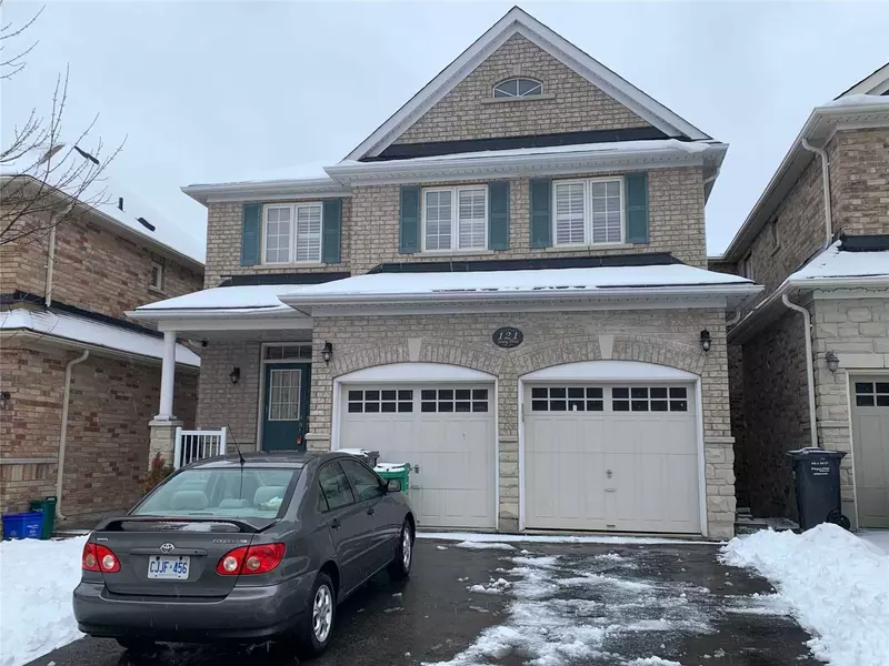 121 Young DR #Upper, Brampton, ON L6Y 0N9