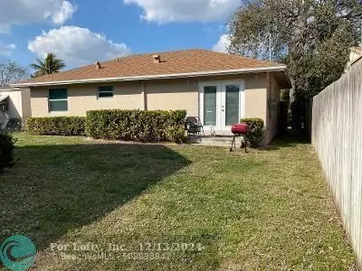 Hollywood, FL 33020,2508 Mckinley St