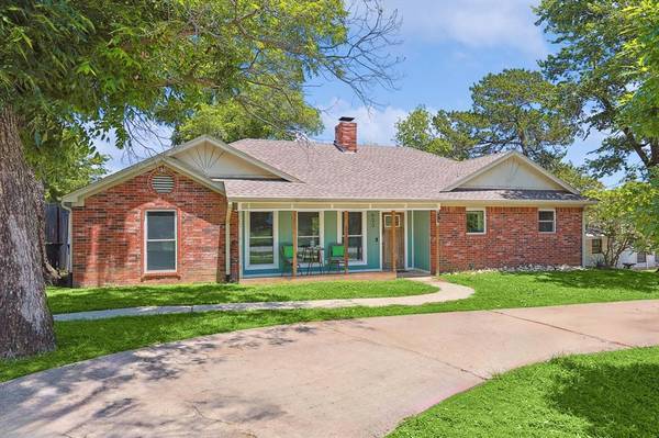 603 Carlisle Drive, Lake Dallas, TX 75065