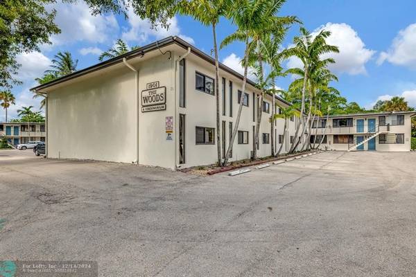 Wilton Manors, FL 33311,1901 N Andrews Ave  #205