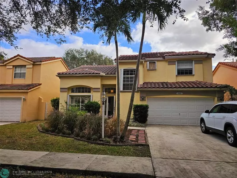 2827 Bogota Ave, Cooper City, FL 33026