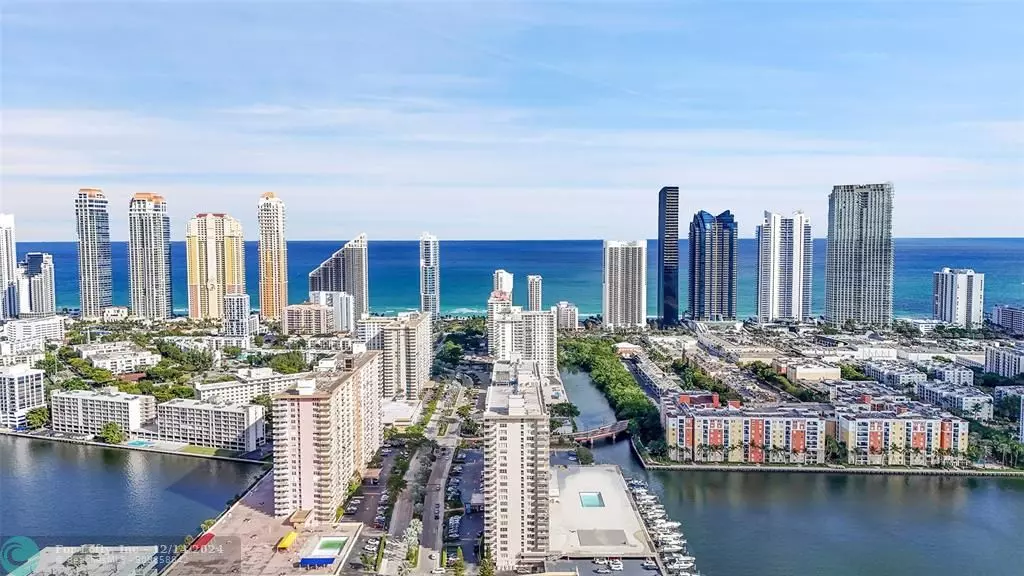 Sunny Isles Beach, FL 33160,250 174th St  #614