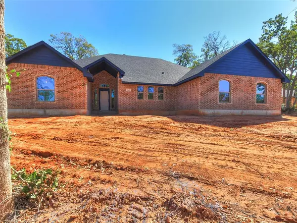 104612 S Pimlico Pass, Mcloud, OK 74851