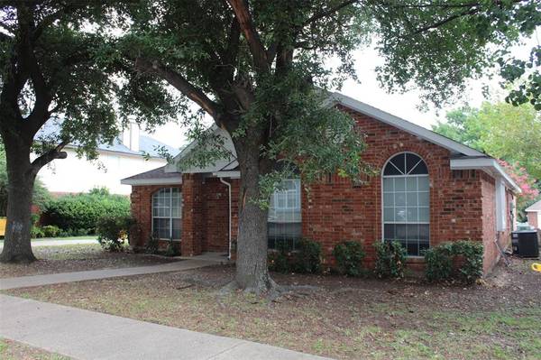 128 Couch Lane, Cedar Hill, TX 75104