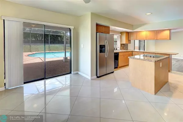 Coral Springs, FL 33071,8859 NW 3rd Ct