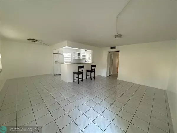 200 SW 132nd Way  #201 L, Hollywood, FL 33027