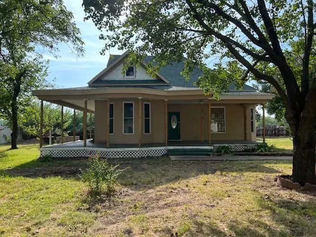 208 S Main Street, Collinsville, TX 76233