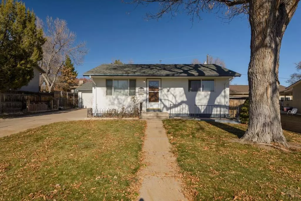 Pueblo, CO 81005,3411 Fairfield Lane