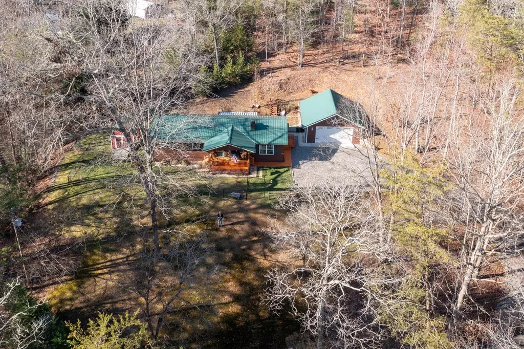 Hayesville, NC 28904,289 Lance Cove Road