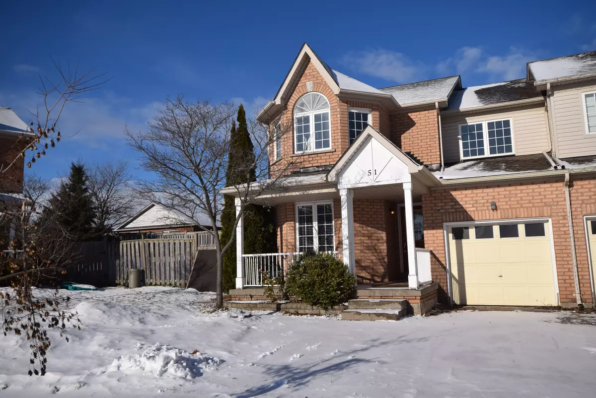 Barrie, ON L4M 6T9,51 Trevino CIR