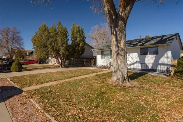 Pueblo, CO 81005,3411 Fairfield Lane