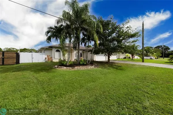 Port St Lucie, FL 34983,6416 NW Friendly Cir