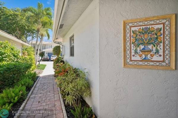 Deerfield Beach, FL 33442,319 Deer Creek Lakeside Way  #319