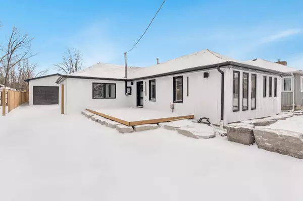 Innisfil, ON L0L 1R0,1135 Poplar DR