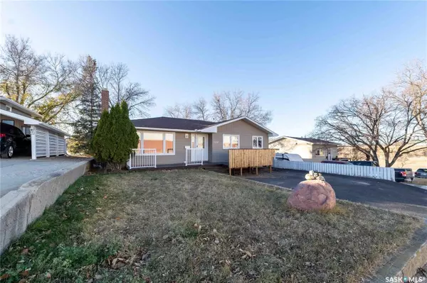 Moose Jaw, SK S6H 3W2,1314 Henleaze AVENUE