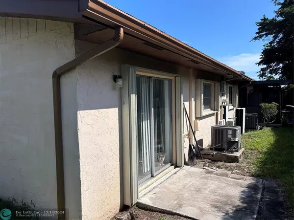 Delray Beach, FL 33484,14711 Edna Way