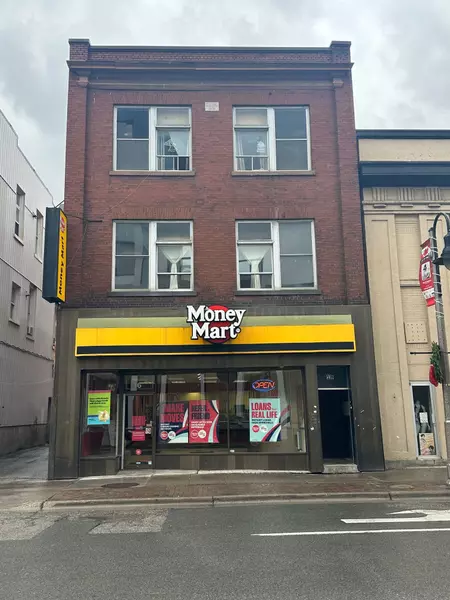 16-18 Simcoe ST N #4, Oshawa, ON L1G 4R8