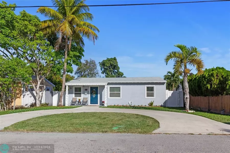 2431 Grant St, Hollywood, FL 33020