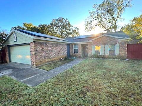 4810 Butterfield Road, Arlington, TX 76017